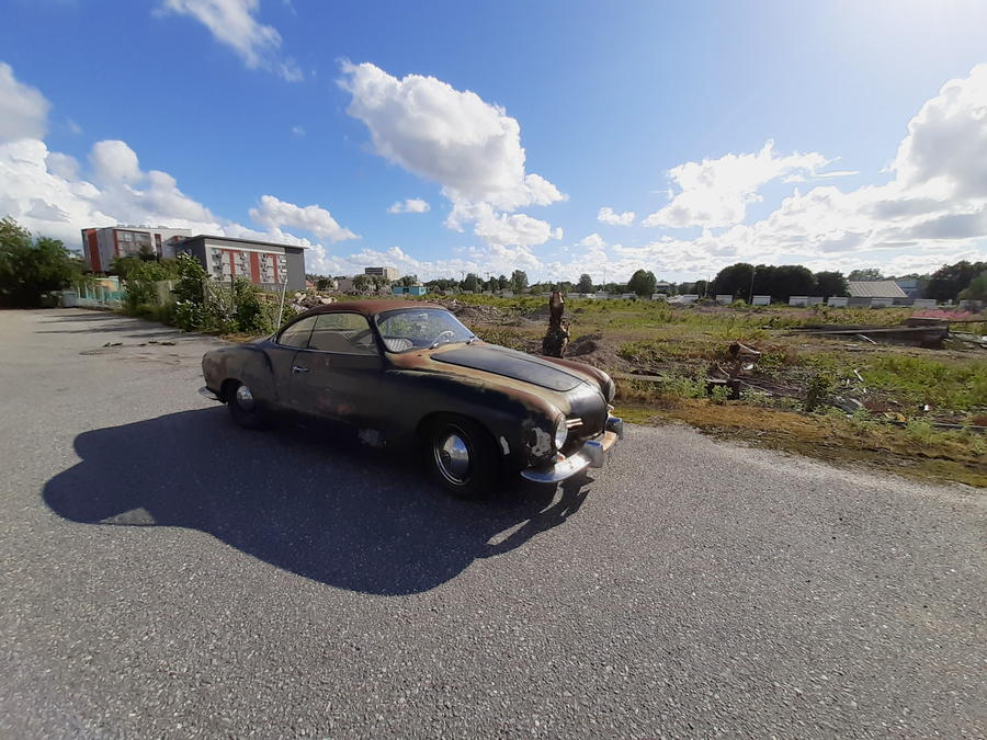 1957 Karmann Ghia Lowlight